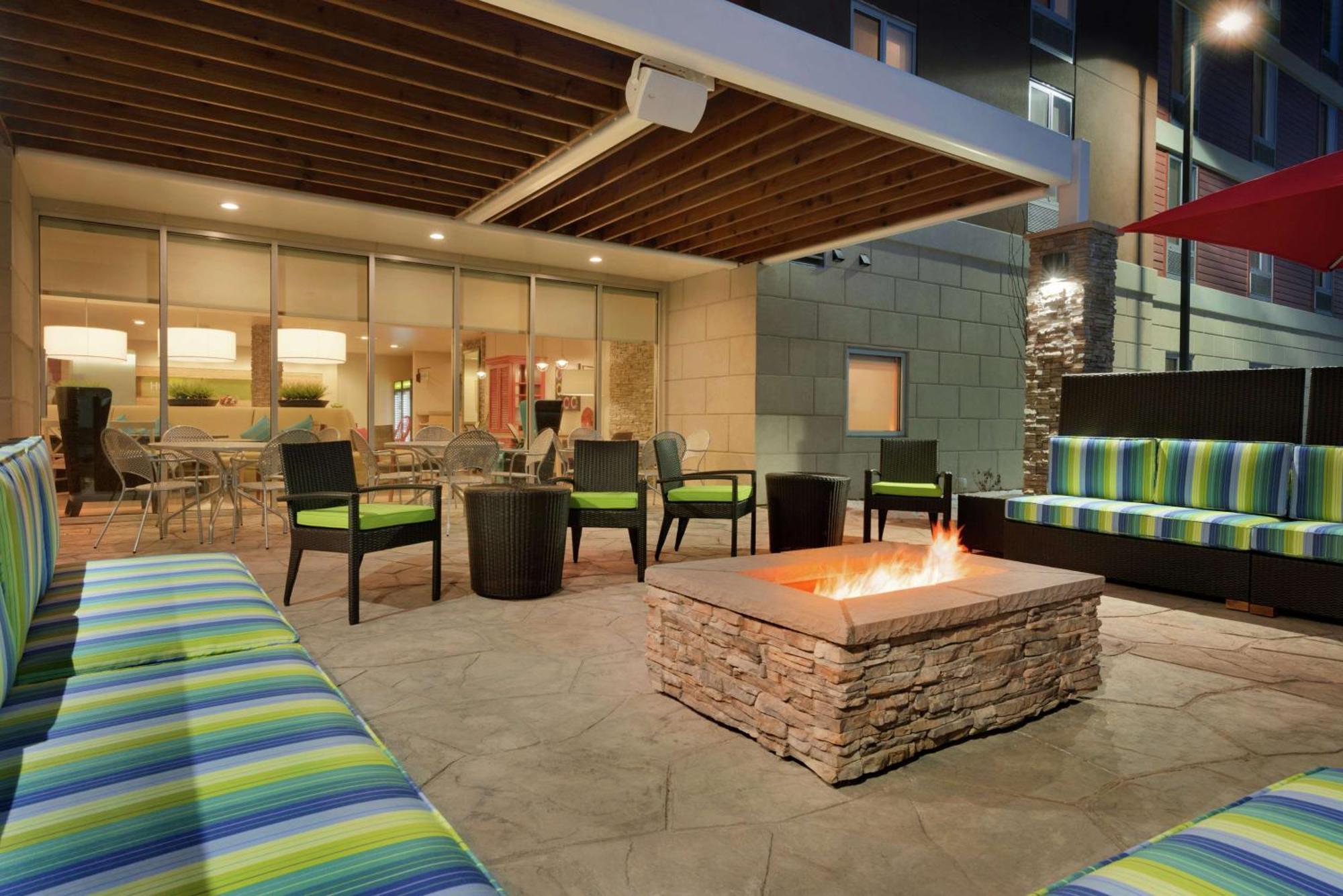 Home2 Suites By Hilton Anchorage/Midtown Экстерьер фото