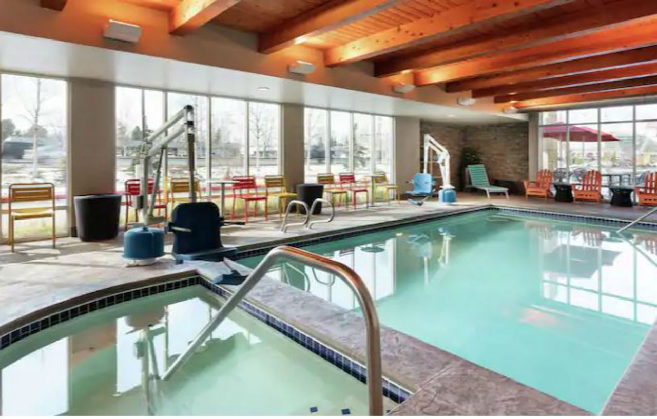 Home2 Suites By Hilton Anchorage/Midtown Экстерьер фото